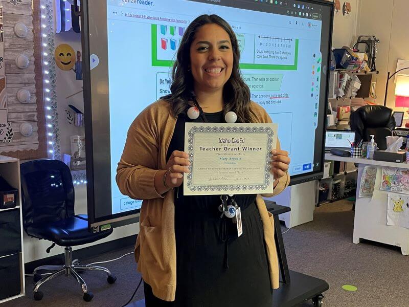 Mary Argueta - October 2022 Idaho CapEd Foundation Teacher Grant Winner