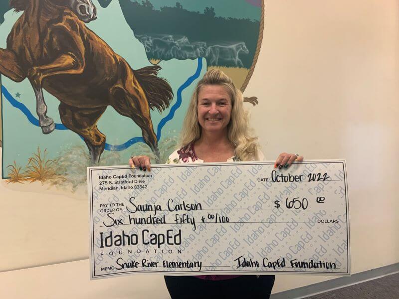 Saunja Carlson - October 2022 Idaho CapEd Foundation Teacher Grant Winner
