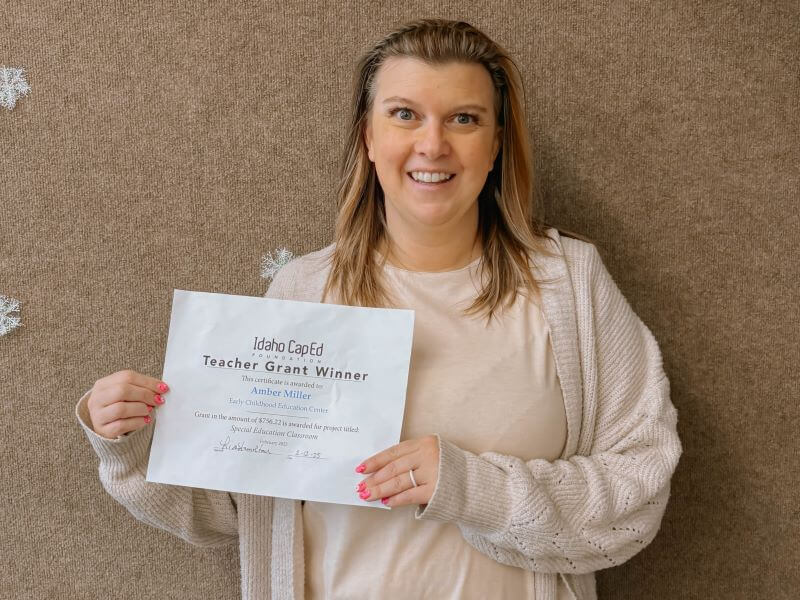 Amber Miller - February 2025 Idaho CapEd Foundation Teacher Grant Winner